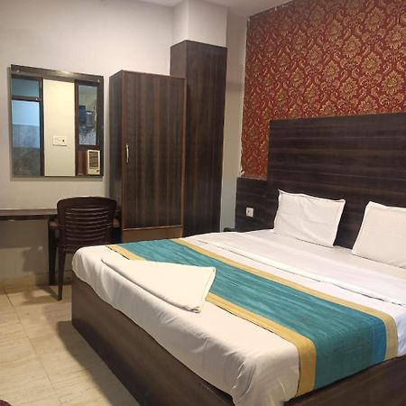 Hotel Park Avenue Lucknow Extérieur photo
