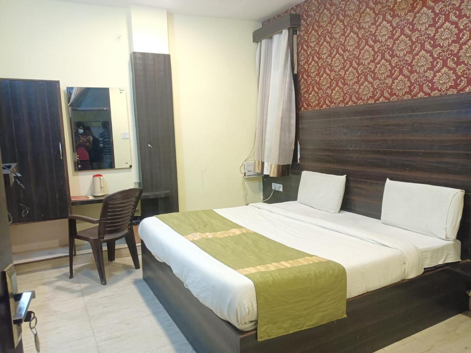 Hotel Park Avenue Lucknow Extérieur photo