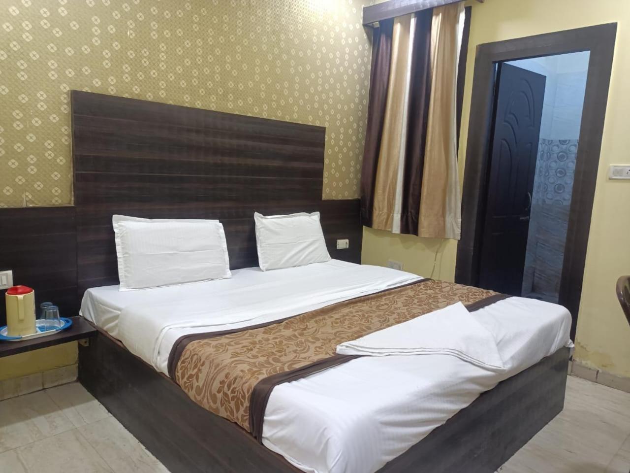 Hotel Park Avenue Lucknow Extérieur photo
